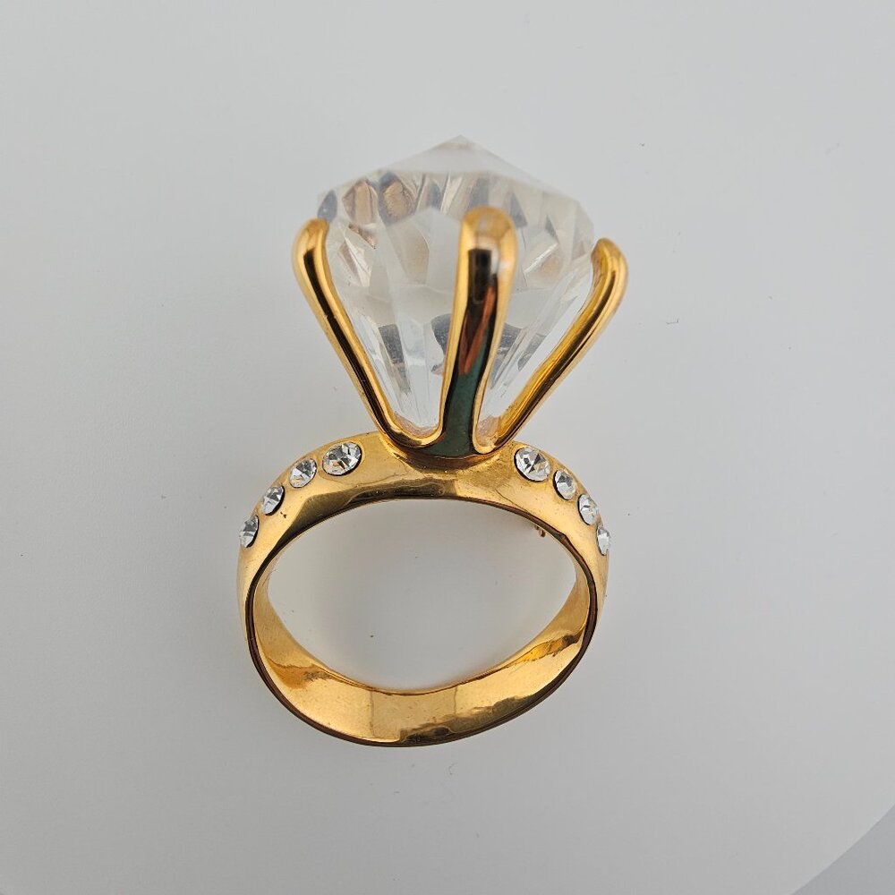 Faux Diamond Ring Rhinestone Brooch Pin Goldtone